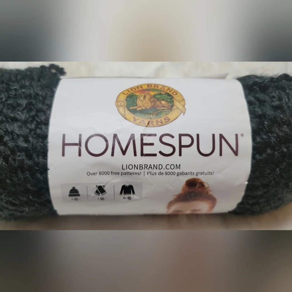 Bundle of #5 Bulky Yarn Multi-Color Lot Knitting Crochet Crafts 17 Skeins Chunky - Picture 14 of 16